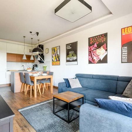 Cinema Apartment - วอร์ซอ ภายนอก รูปภาพ