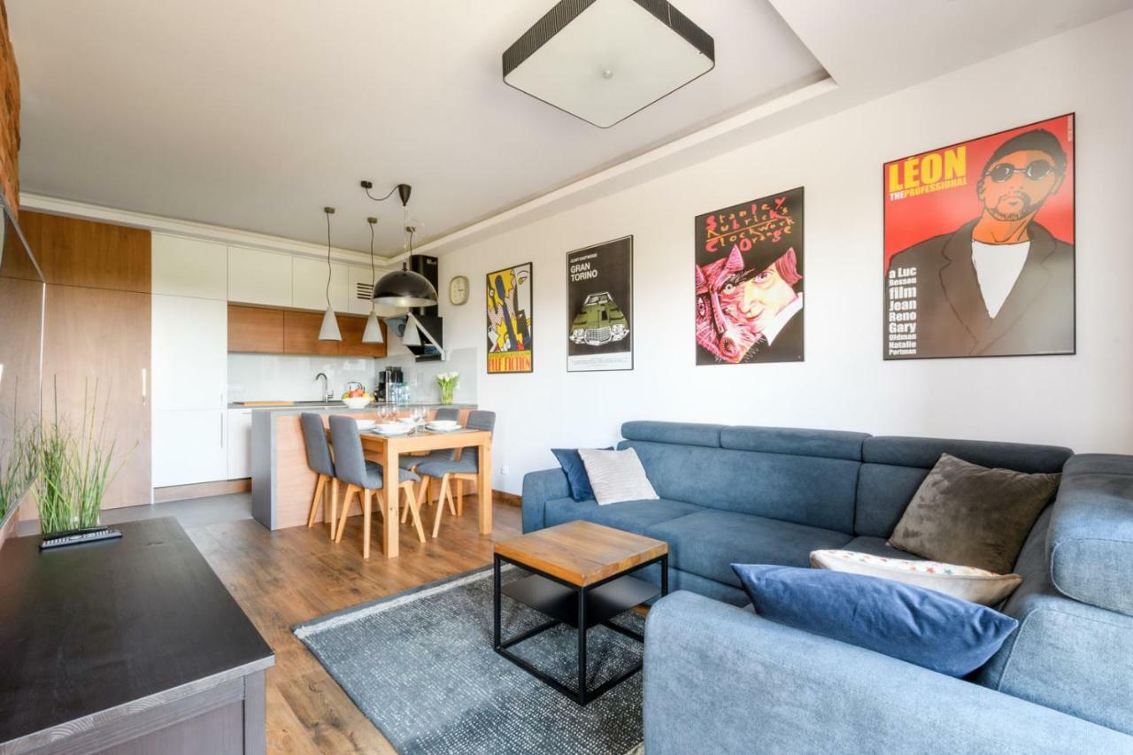 Cinema Apartment - วอร์ซอ ภายนอก รูปภาพ