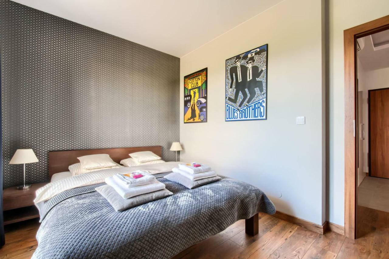 Cinema Apartment - วอร์ซอ ภายนอก รูปภาพ