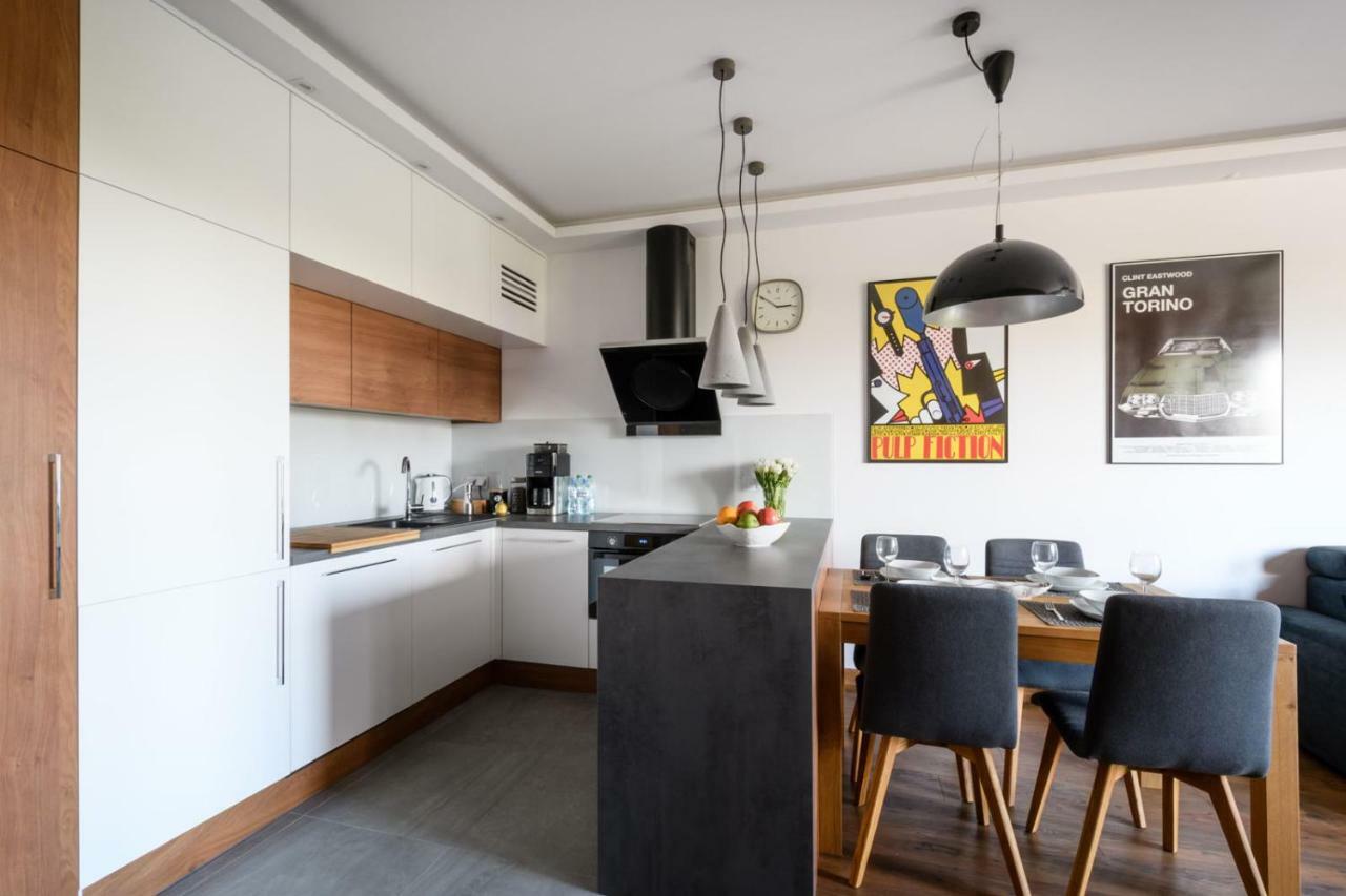 Cinema Apartment - วอร์ซอ ภายนอก รูปภาพ
